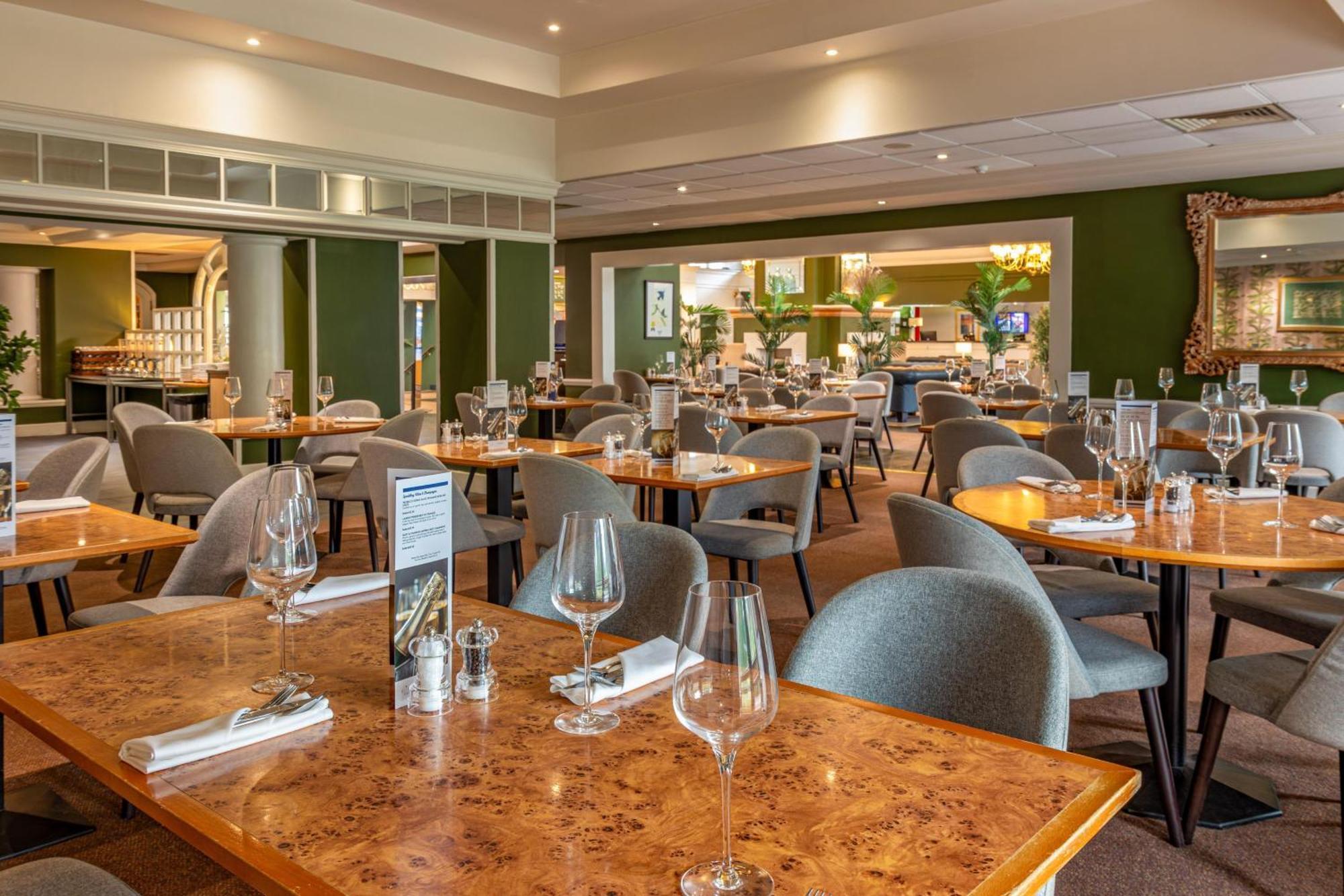 Bromsgrove Hotel And Spa Dış mekan fotoğraf