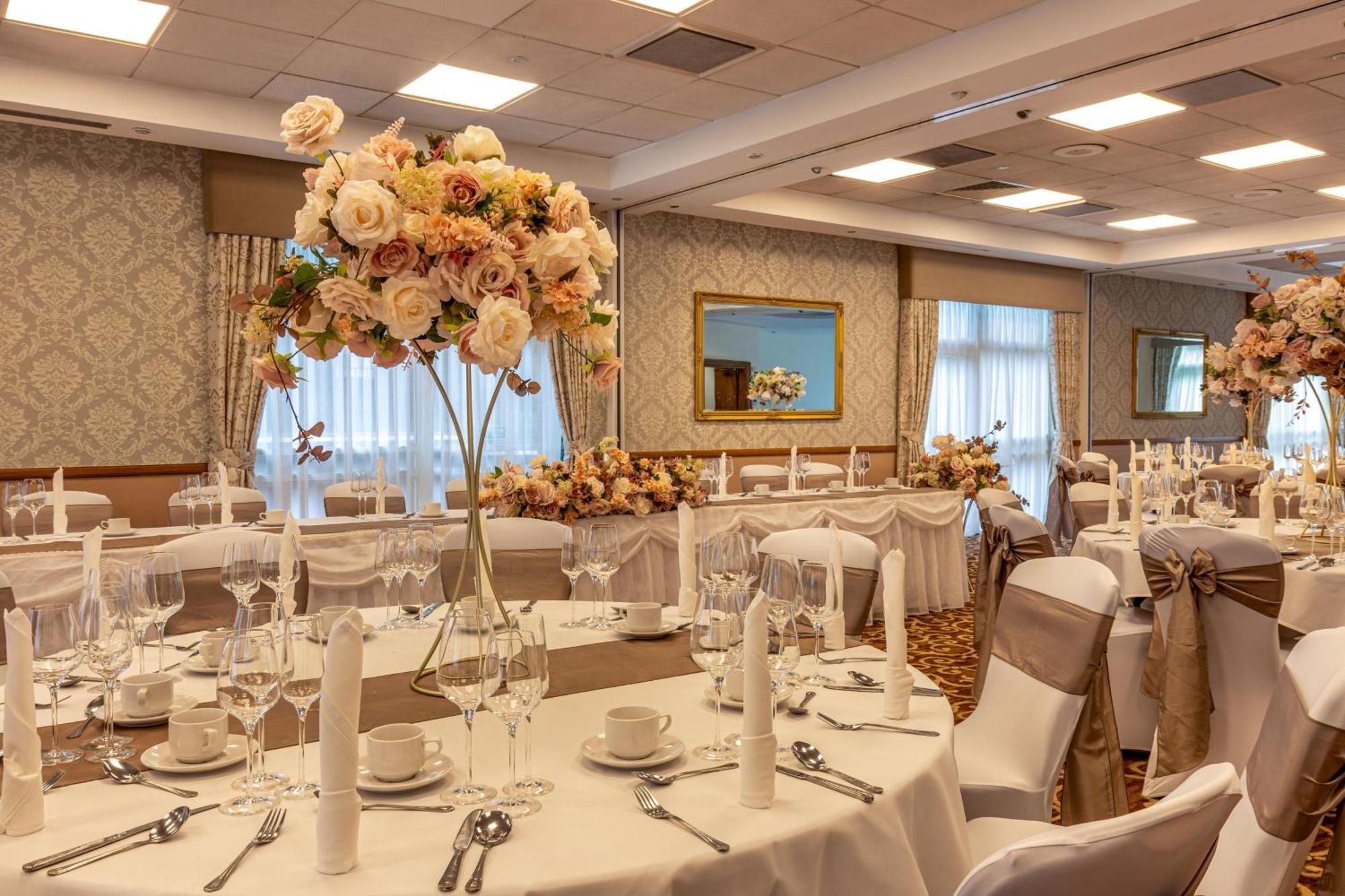 Bromsgrove Hotel And Spa Dış mekan fotoğraf