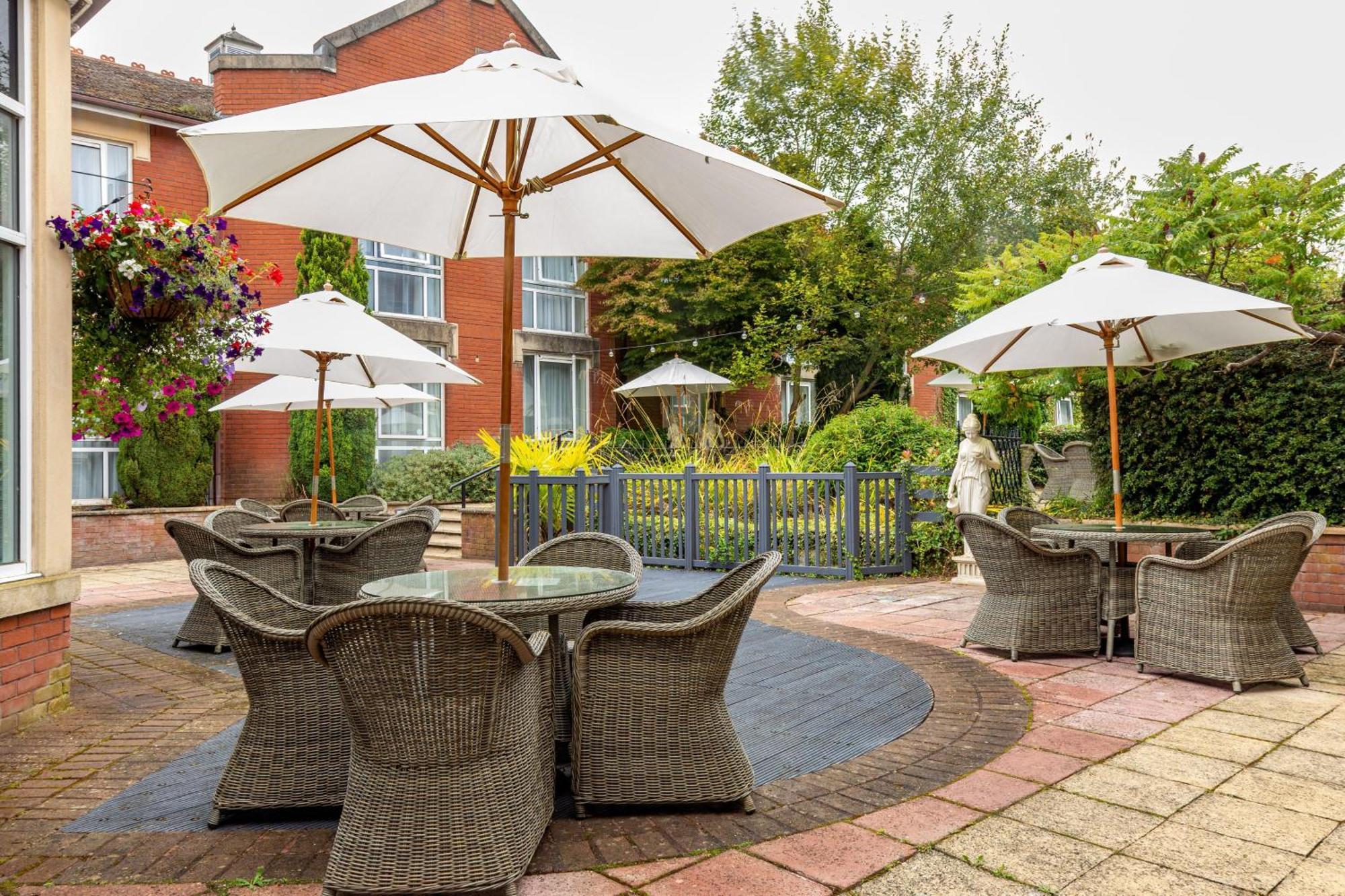Bromsgrove Hotel And Spa Dış mekan fotoğraf